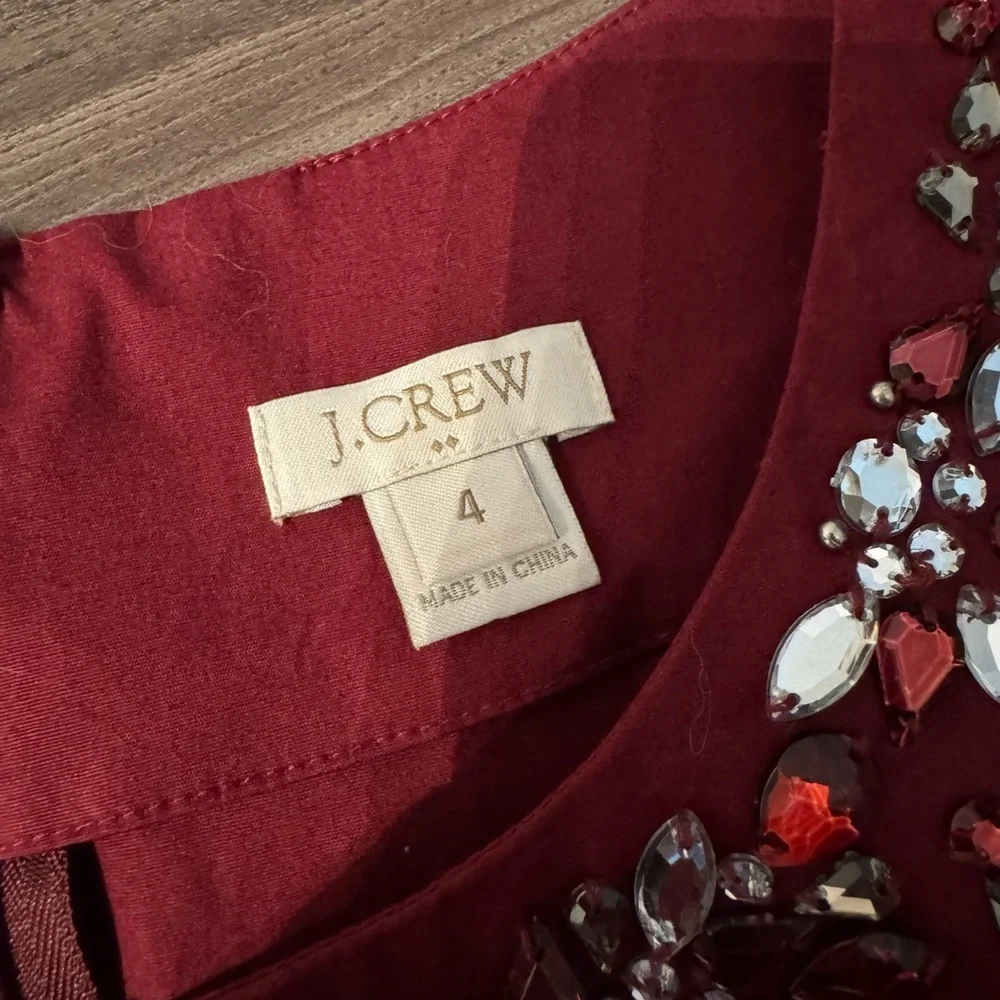 J. Crew Burgundy Red Jeweled Neckline Short Sleeve Blouse Top - Size 4 - Picture 4 of 6